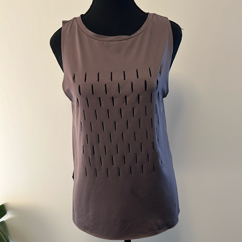 Reebok running shirt xs